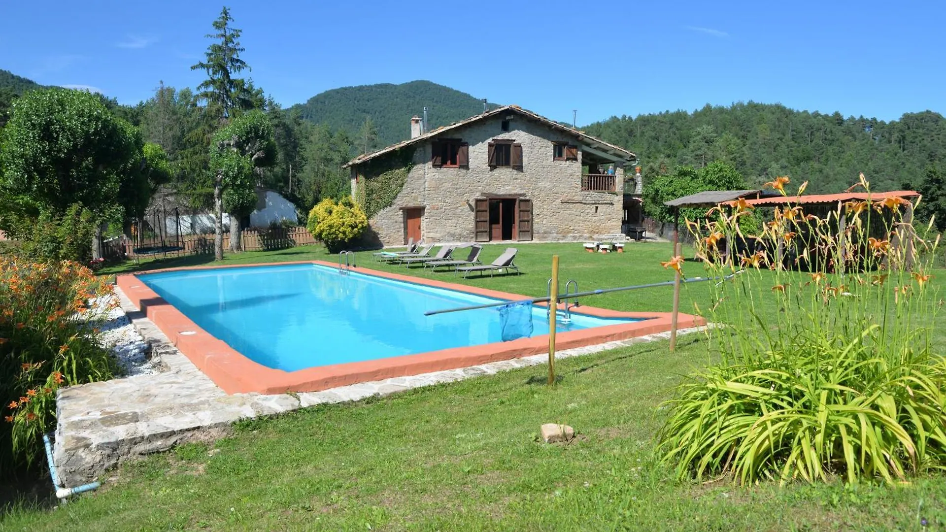 Masia Rural El Pati En Borreda 0*,
